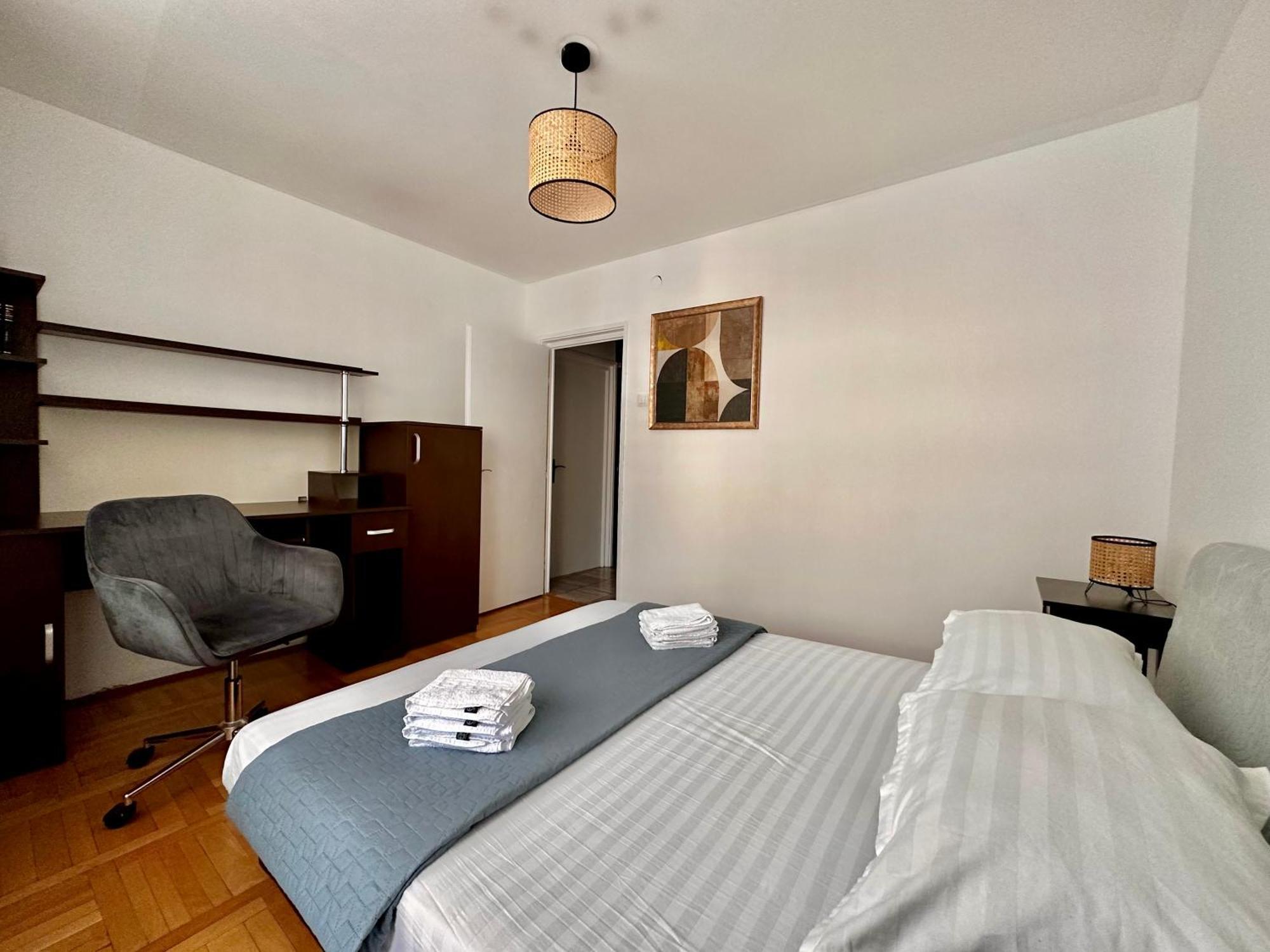 Spacious Zen, Smart Tv, Fully Equipped Kitchen, 70 Mp, Tichete De Vacanta, Late Check-Out Available Βουκουρέστι Εξωτερικό φωτογραφία