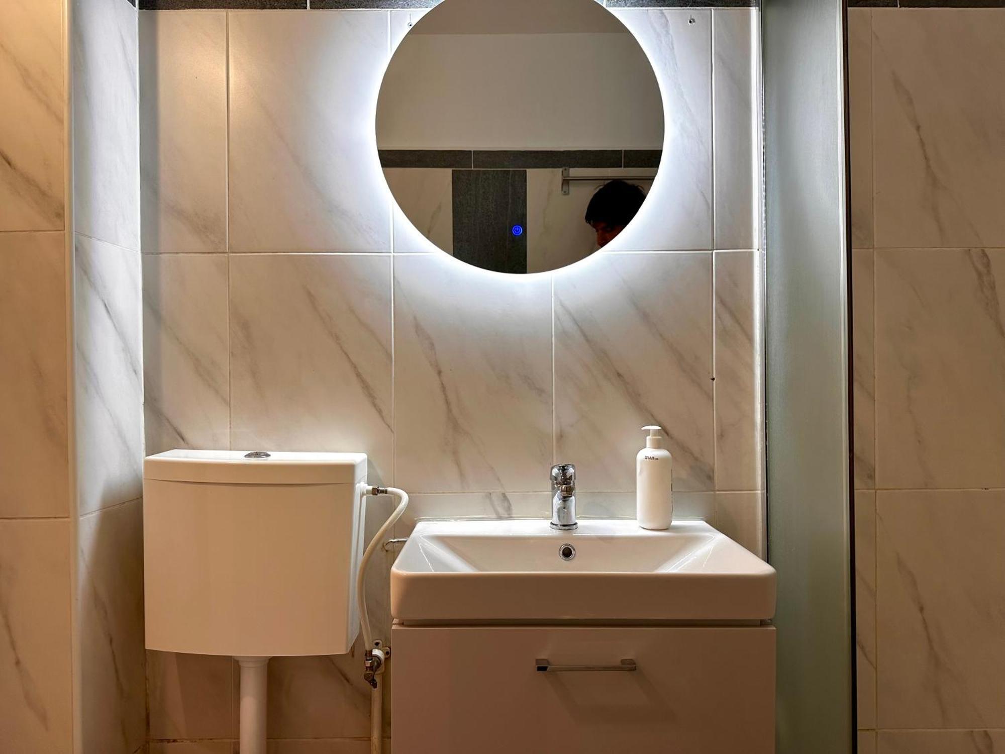 Spacious Zen, Smart Tv, Fully Equipped Kitchen, 70 Mp, Tichete De Vacanta, Late Check-Out Available Βουκουρέστι Εξωτερικό φωτογραφία